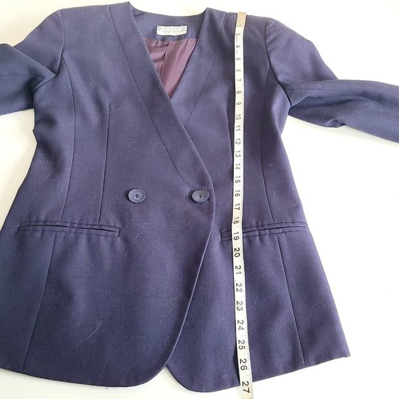Vintage Braemar Petites by Jeremy Scott dark blue blazer. - Picture 12 of 15